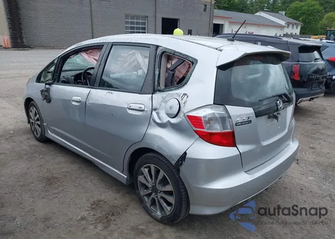 2013 Honda Fit Sport из США, поврежденный, VIN JHMGE8H59DC067410